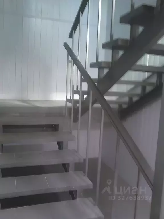 Помещение свободного назначения в Московская область, Серпухов Красный ... - Фото 2