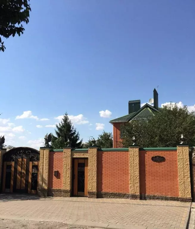 Дом в Ростовская область, Ростов-на-Дону ул. Гаккеля, 30А (387 м) - Фото 1