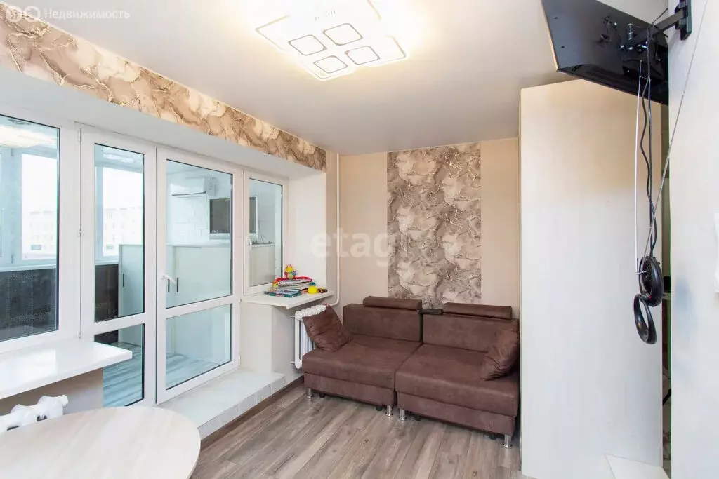 4-комнатная квартира: Тюмень, улица Максима Горького, 90 (118.9 м) - Фото 1