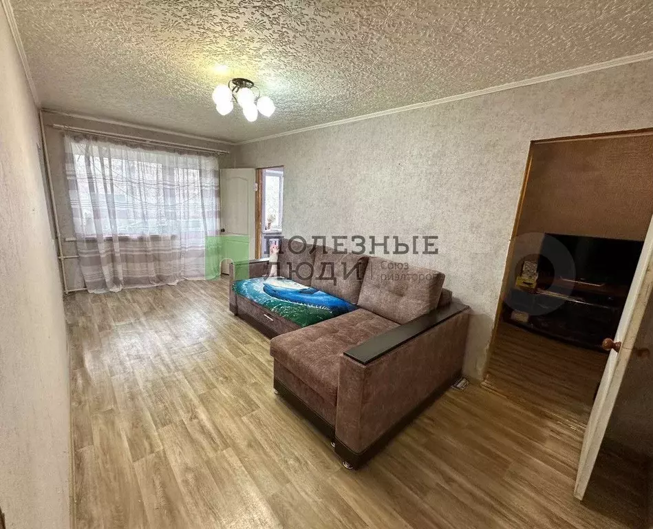 3-к. квартира, 42,3 м, 5/5 эт. - Фото 0