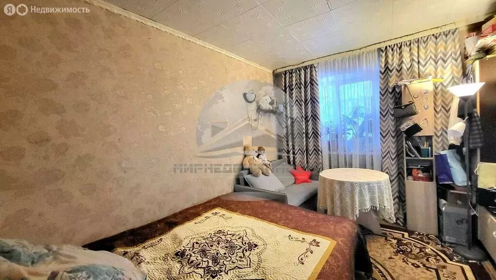 1к в 18-комнатной квартире (14 м) - Фото 1