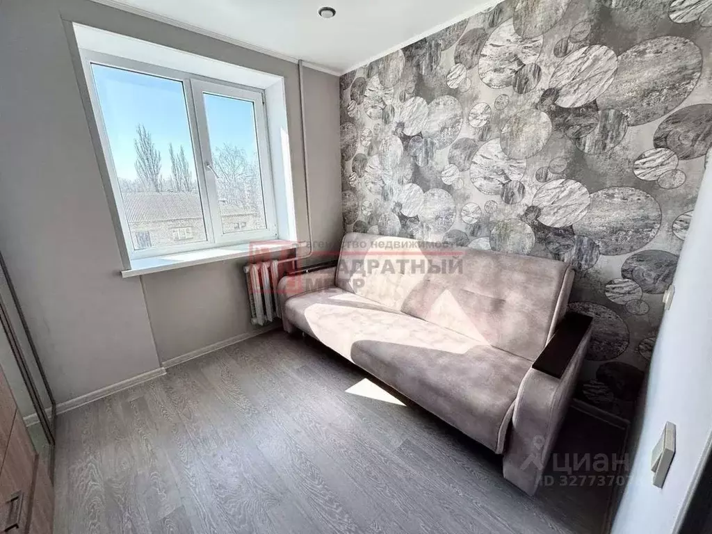 1-к кв. Белгородская область, Старый Оскол Горняк мкр, 10 (12.0 м) - Фото 1