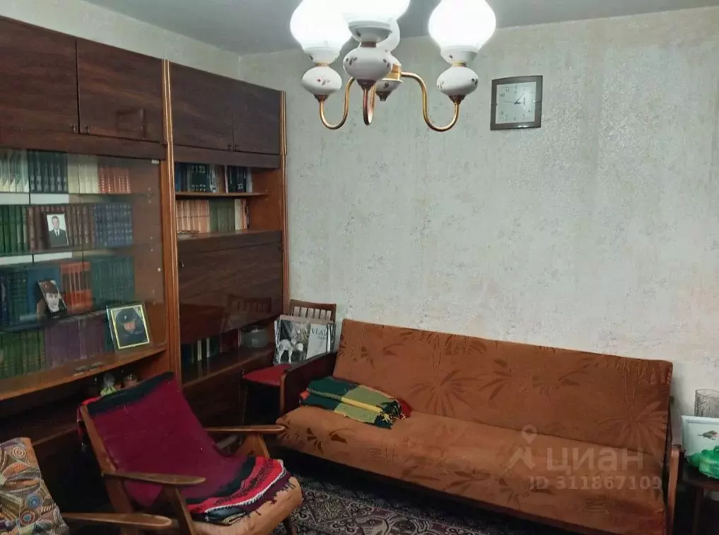 3-к кв. Смоленская область, Смоленск ул. Нахимова, 13в (75.0 м) - Фото 2