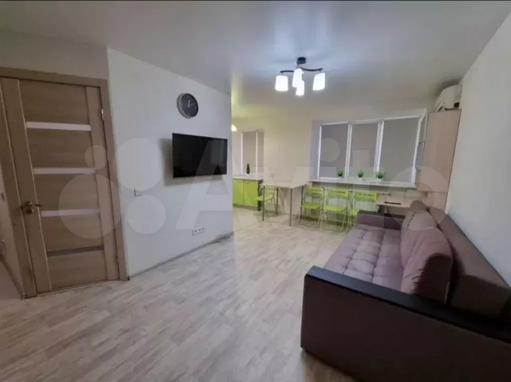 2-к. квартира, 42 м, 1/5 эт. - Фото 0