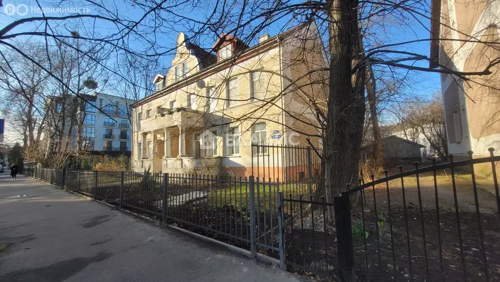 3-комнатная квартира: Калининград, улица Чайковского, 66 (82 м) - Фото 0