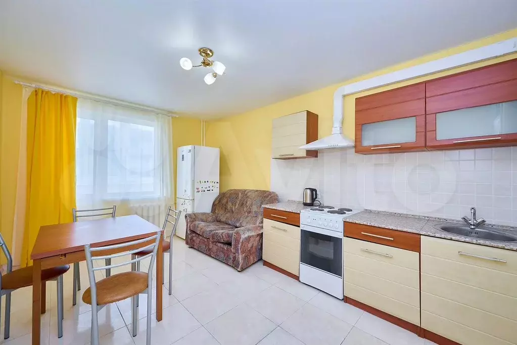 2-к. квартира, 62 м, 8/10 эт. - Фото 1
