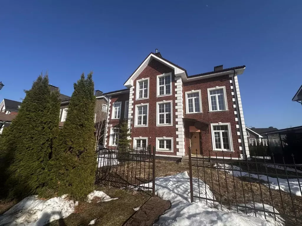 Таунхаус в Московская область, Одинцовский городской округ, д. ... - Фото 2