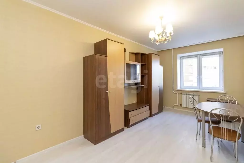 1-к кв. Тюменская область, Тюмень ул. Монтажников, 49 (42.1 м) - Фото 1