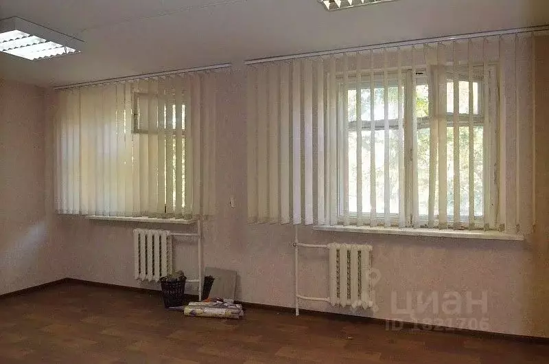 Офис в Севастополь ул. Летчиков, 3В (19 м) - Фото 0