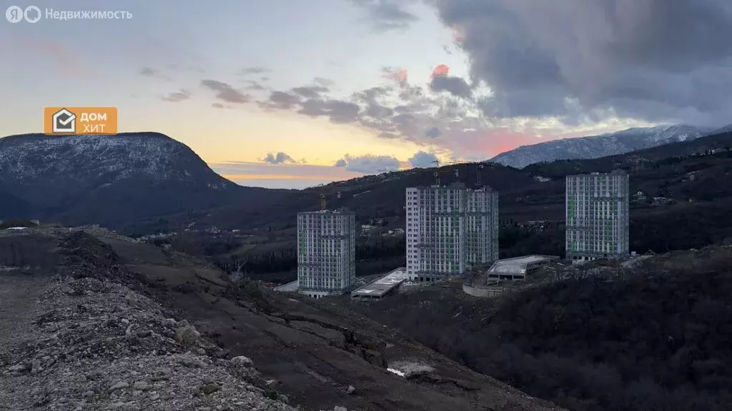 Участок в Партенит, Ламбатская улица (23 м) - Фото 1