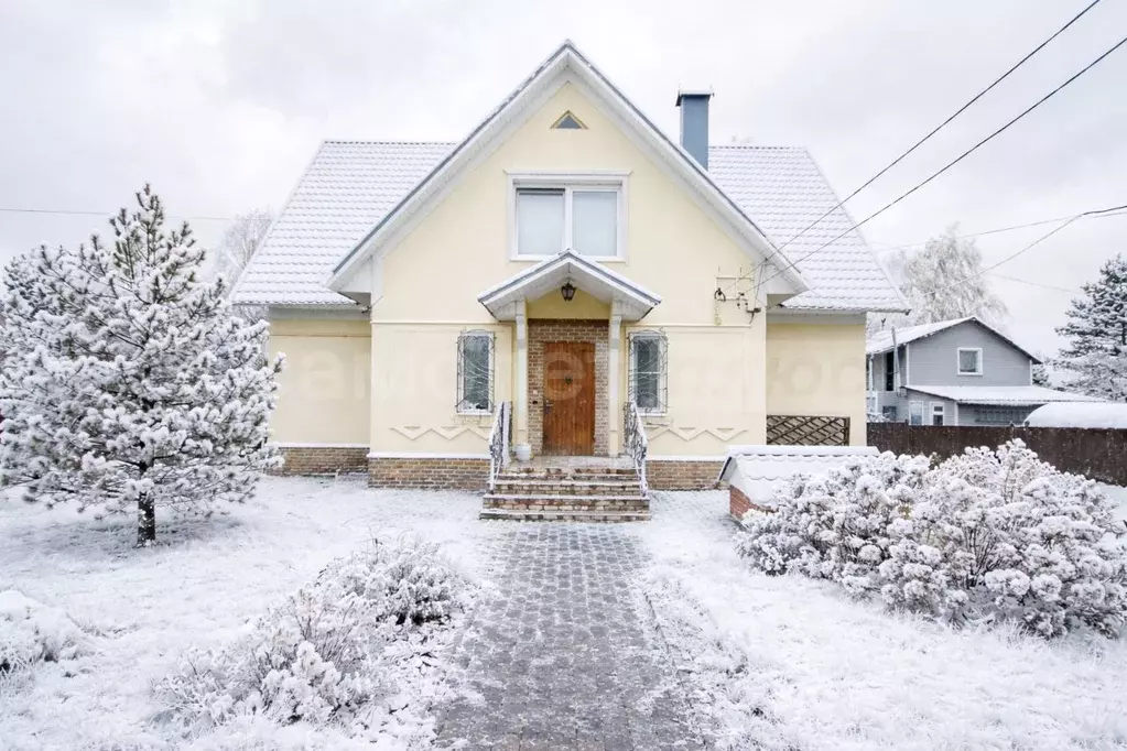 Коттедж в Московская область, Наро-Фоминский городской округ, д. ... - Фото 1