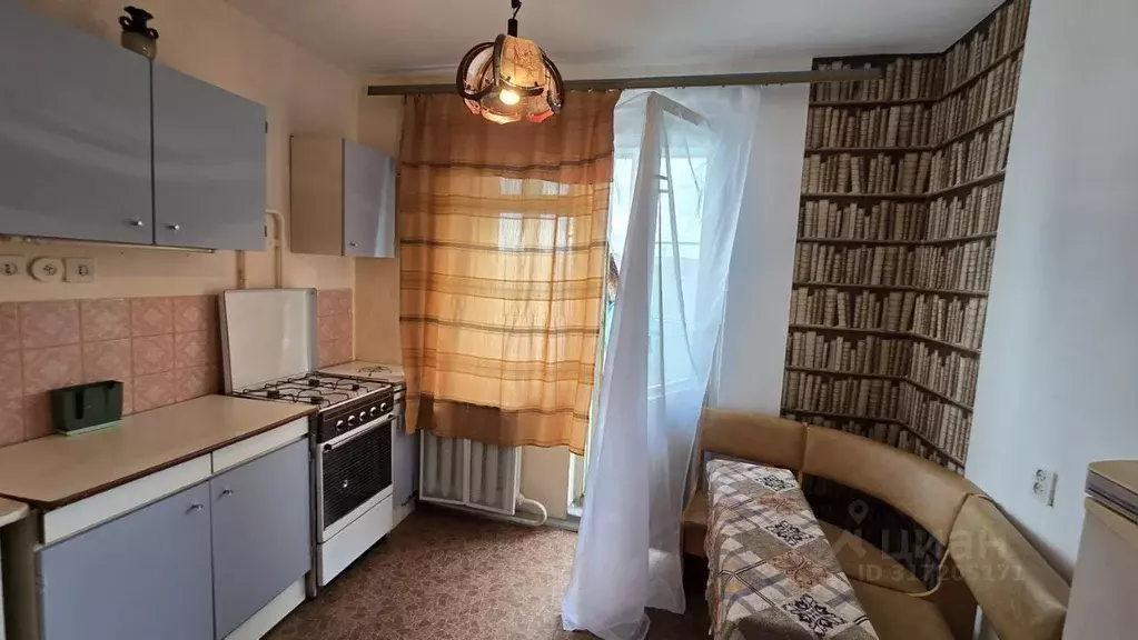 1-к кв. Псковская область, Псков Коммунальная ул., 51 (33.0 м) - Фото 0