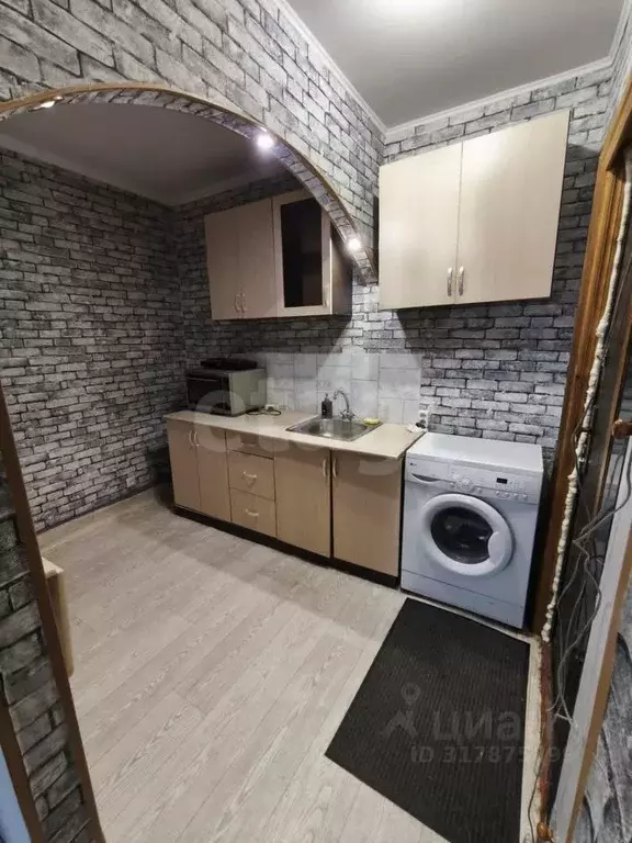 Комната Белгородская область, Белгород ул. Щорса, 20 (18.0 м) - Фото 1
