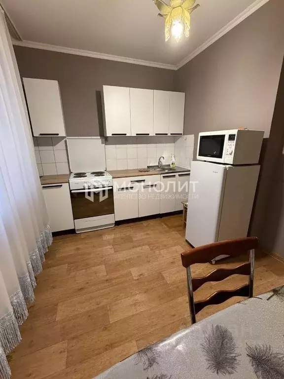 1-к кв. Белгородская область, Старый Оскол Восточный мкр, 11 (38.0 м) - Фото 1