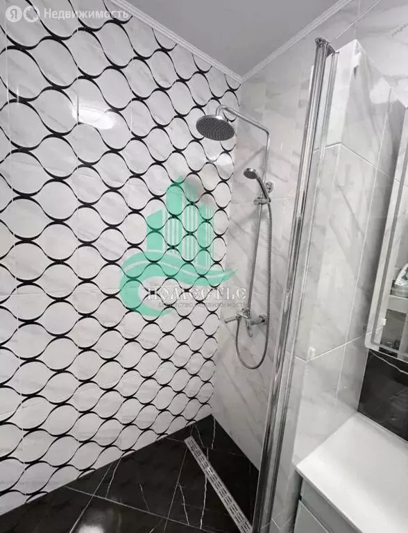 3-комнатная квартира: Феодосия, улица Габрусева, 13 (71.7 м) - Фото 1