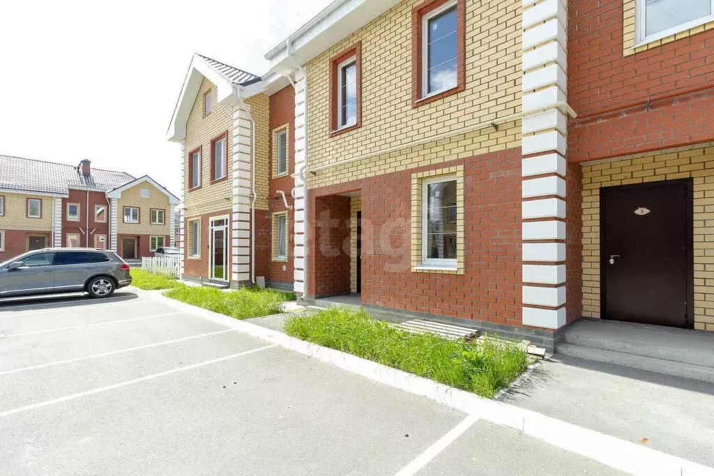 4-комнатная квартира: Тюмень, улица Бориса Быстрых, 63 (103.2 м) - Фото 1