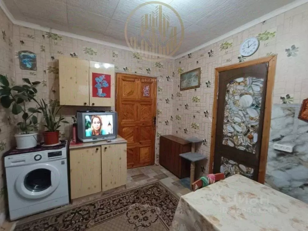 Дом в Ставропольский край, Минераловодский муниципальный округ, с. ... - Фото 1