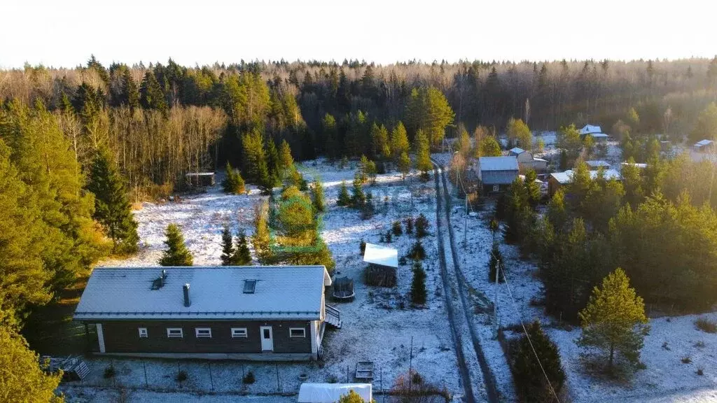 Дом в Волосовский район, Калитинское сельское поселение, деревня Пятая ... - Фото 2