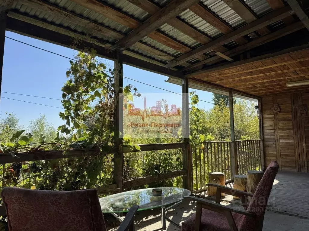 Коттедж в Саратовская область, пос. Красный Текстильщик ул. Песочная, ... - Фото 1