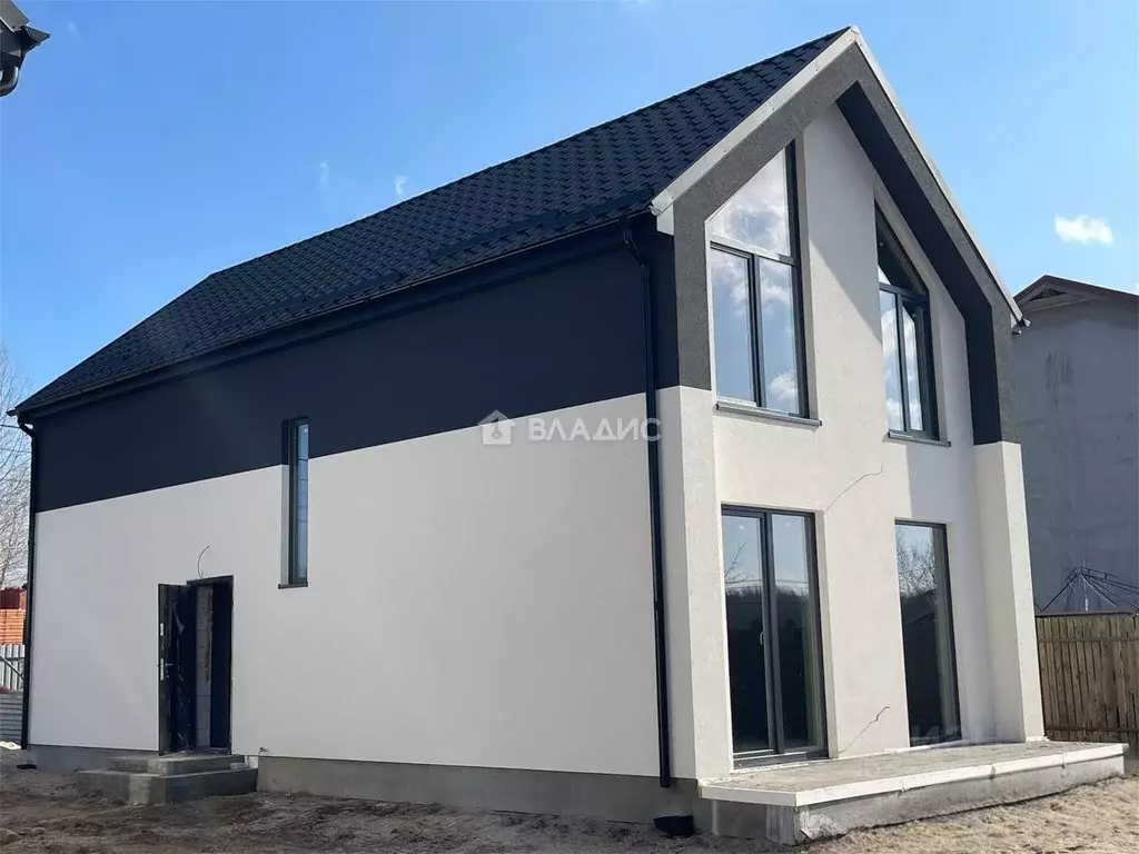 Дом в Калининградская область, Гурьевский муниципальный округ, пос. ... - Фото 1