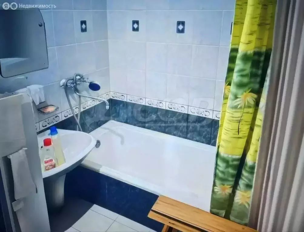 2-комнатная квартира: Тюмень, улица Шишкова, 84 (50 м) - Фото 0