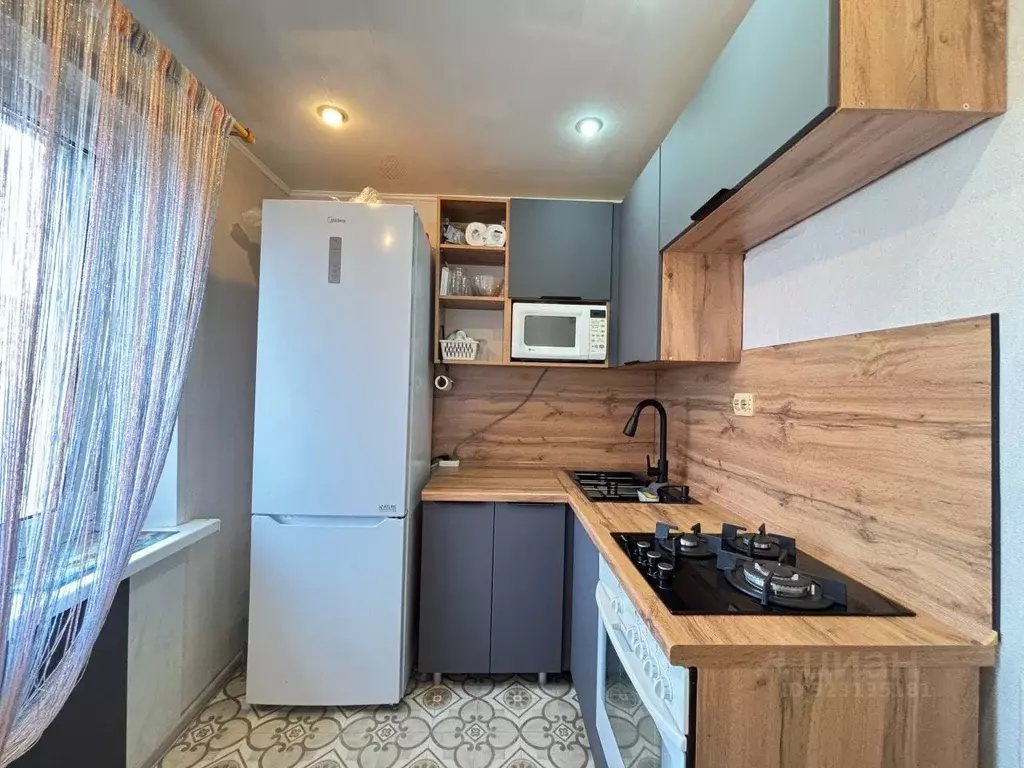 2-к кв. Удмуртия, Ижевск Школьная ул., 21 (45.8 м) - Фото 1