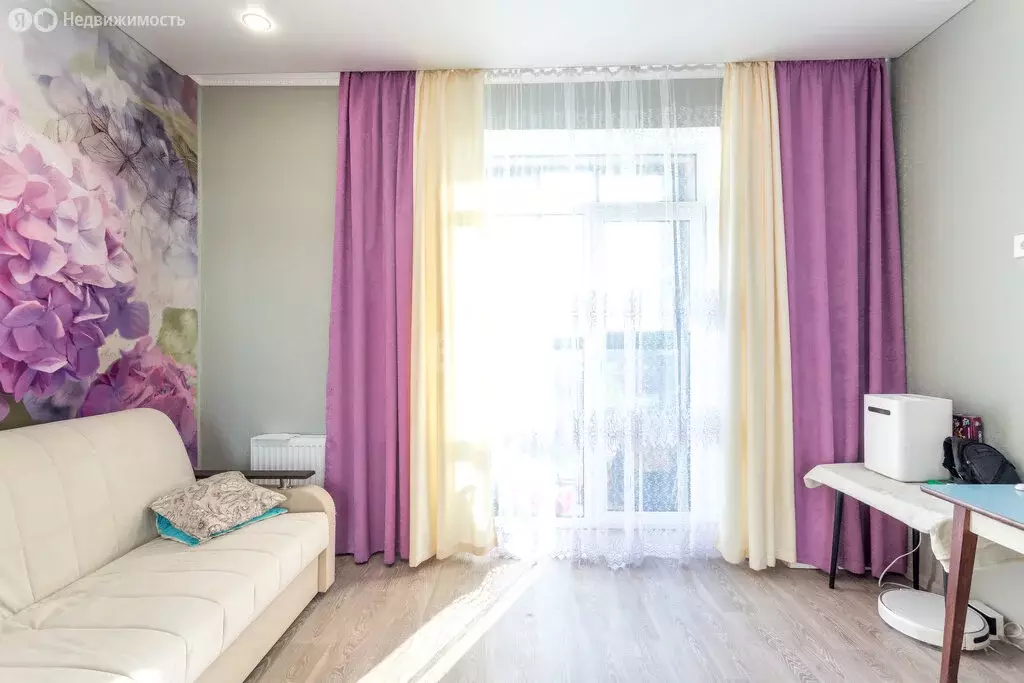3-комнатная квартира: посёлок Молодёжный, улица Вадима Усова, 12 (63.3 ... - Фото 1