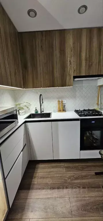 2-к кв. Крым, Евпатория ул. Имени 60-летия Октября, 22 (46.4 м) - Фото 2