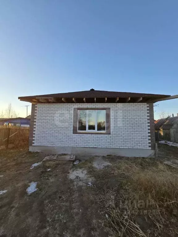 Дом в Тюменская область, Тюмень Дубравушка СНТ, ул. Центральная (60 м) - Фото 1