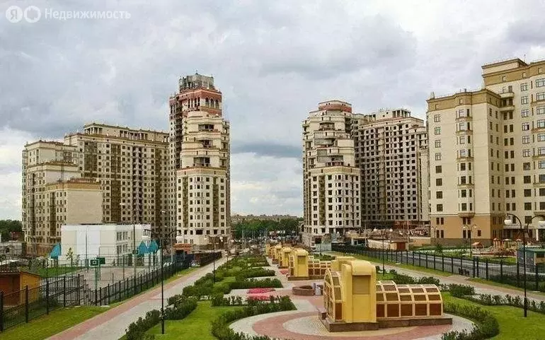 3-комнатная квартира: Москва, Мичуринский проспект, 3 (124 м) - Фото 0
