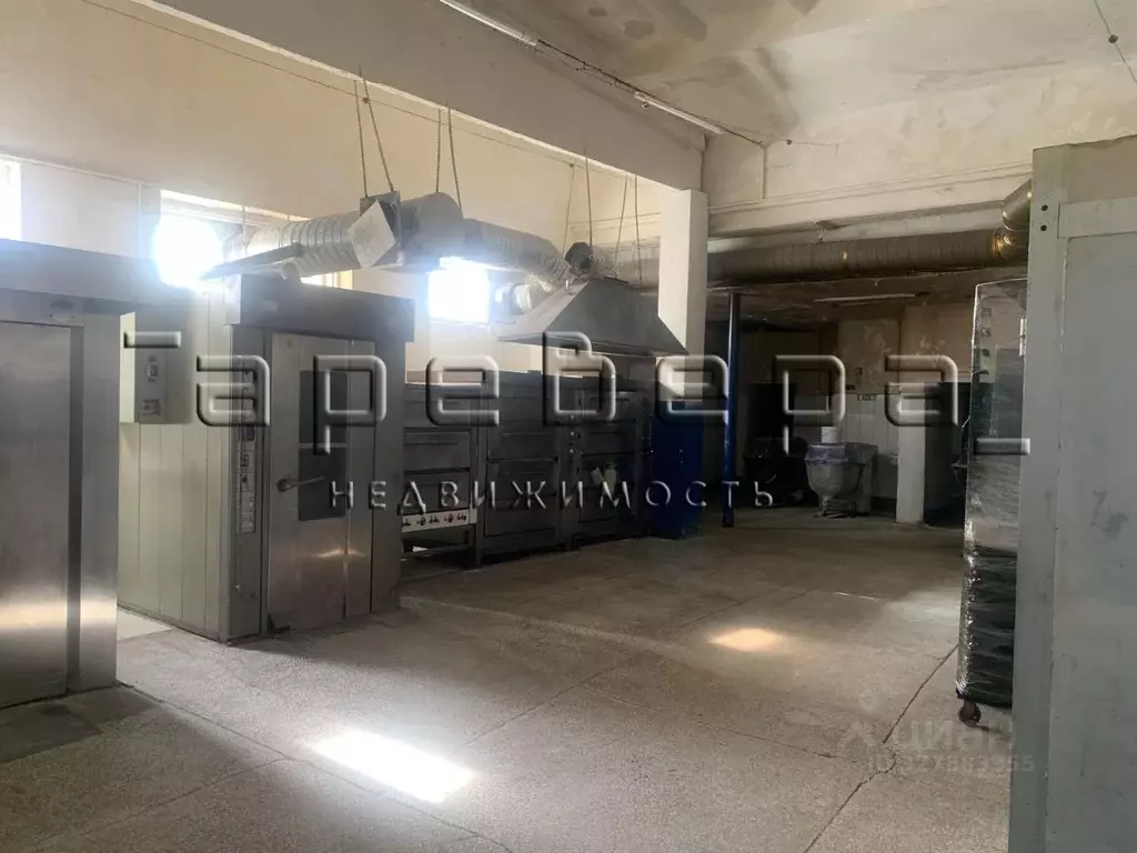 Помещение свободного назначения в Красноярский край, Красноярск ул. ... - Фото 2