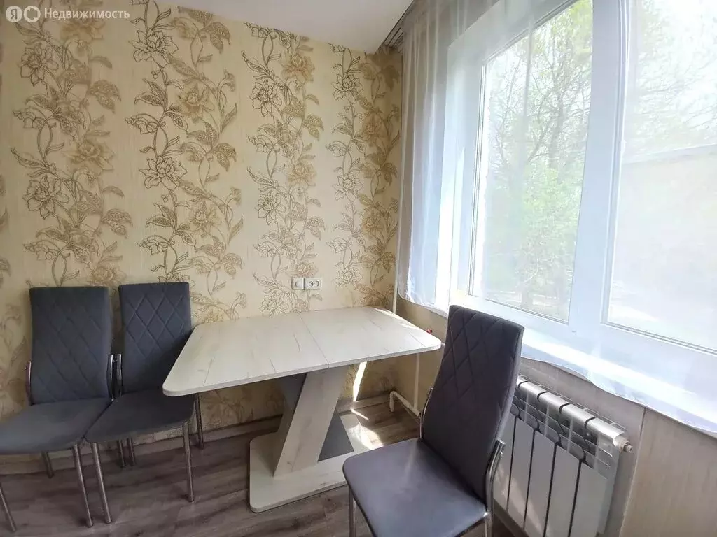 2-комнатная квартира: Заринск, улица Союза Республик, 20 (47.6 м) - Фото 1