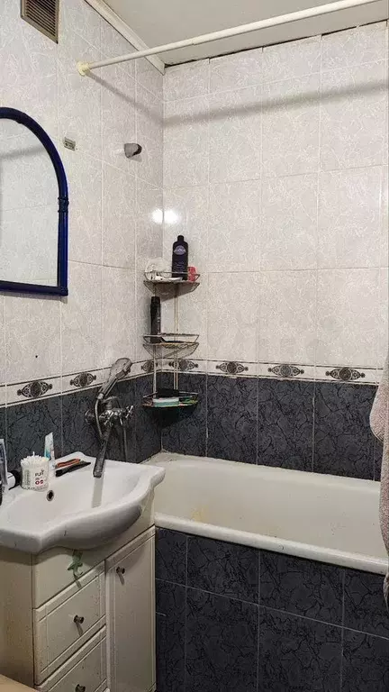 3-к. квартира, 55 м, 3/5 эт. - Фото 0
