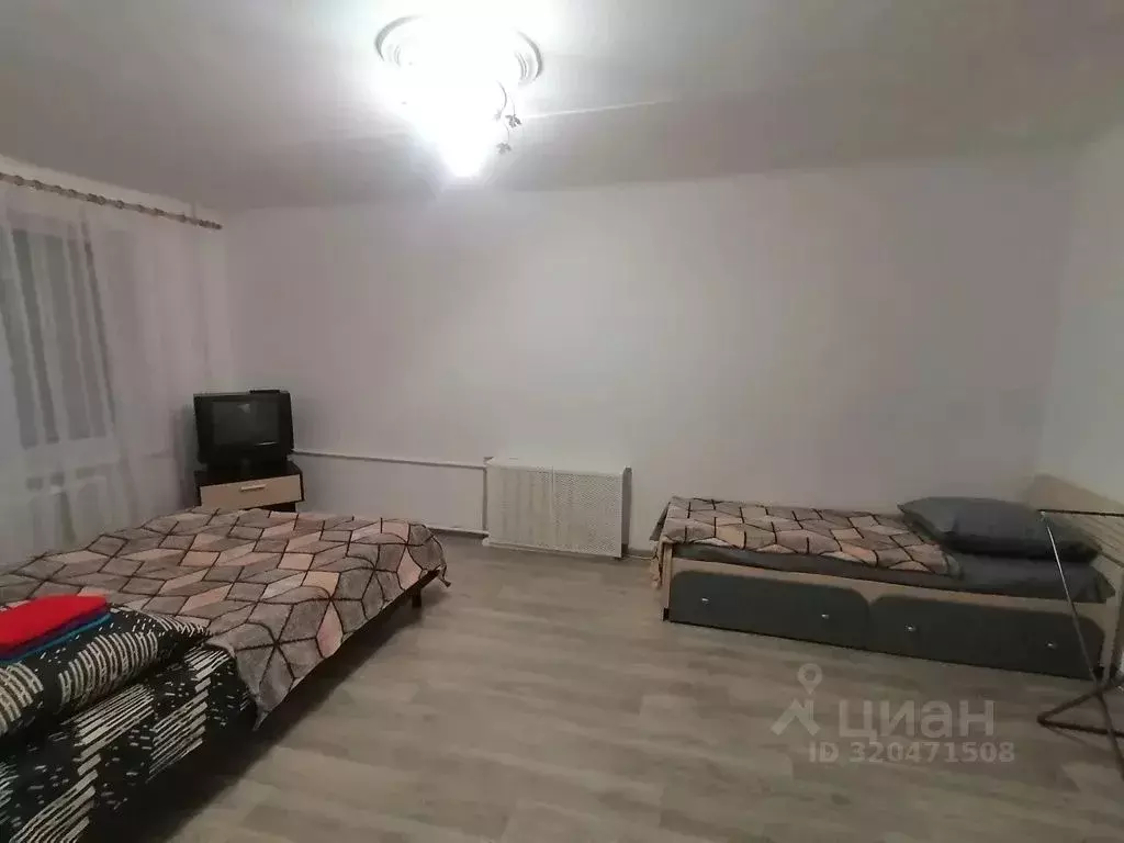 1-к кв. Волгоградская область, Волжский ул. Свердлова, 19 (33.0 м) - Фото 1