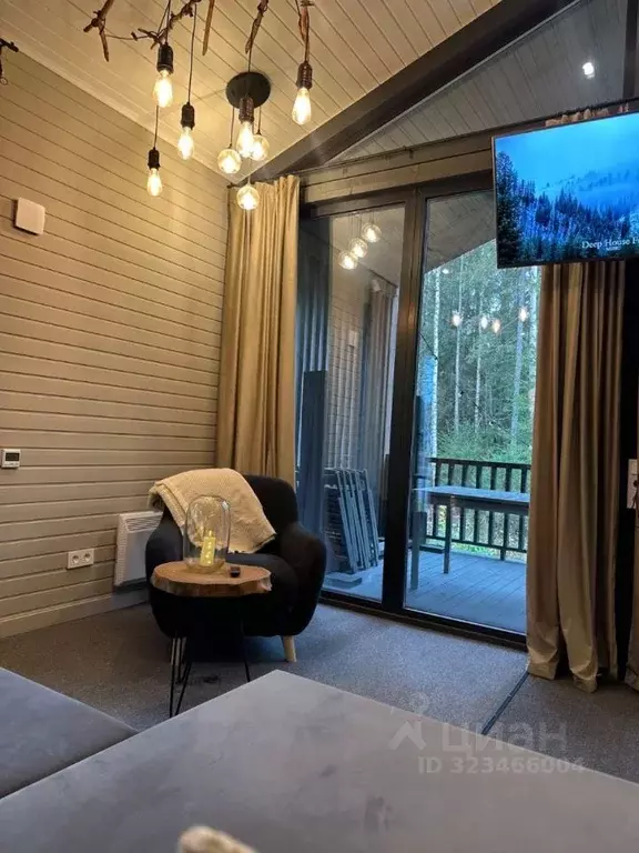 Коттедж в Ленинградская область, Всеволожский район, Токсовское ... - Фото 1