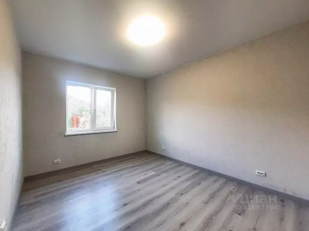 Дом в Крым, Симферопольский район, Добровское с/пос, с. Пионерское ... - Фото 2