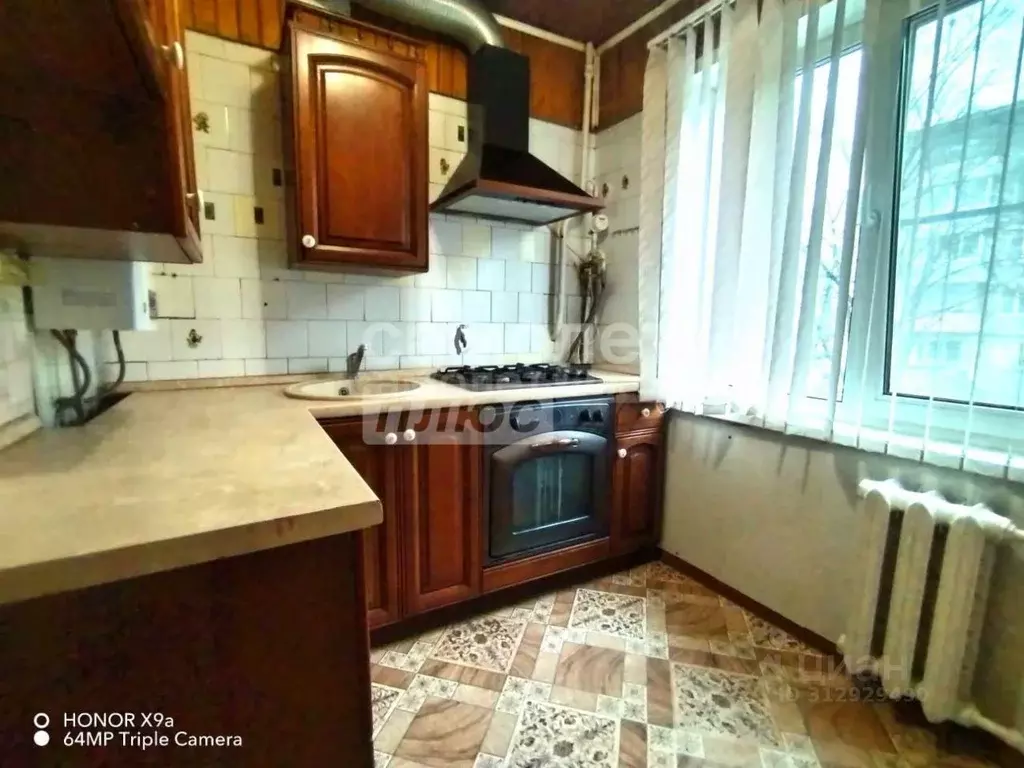3-к кв. Калужская область, Калуга Октябрьская ул., 20 (59.1 м) - Фото 0