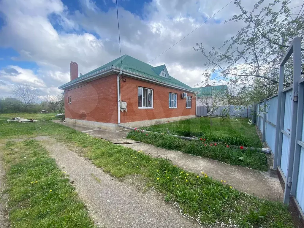 Дом 106,8 м на участке 10 сот. - Фото 0