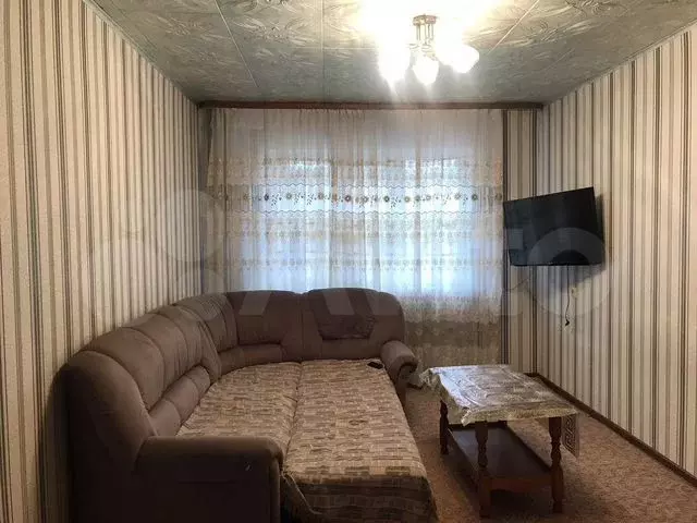 3-к. квартира, 58 м, 3/5 эт. - Фото 0