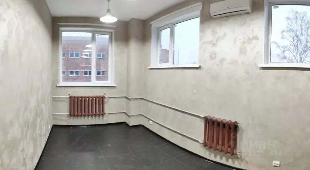 Помещение свободного назначения в Новгородская область, Великий ... - Фото 1