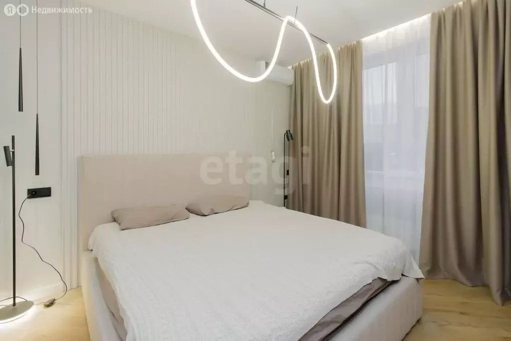 2-комнатная квартира: Тюмень, улица Монтажников, 44 (66.8 м) - Фото 2