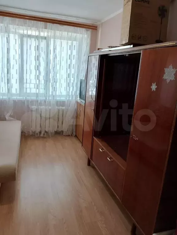 Комната 13,5 м в 1-к., 5/5 эт. - Фото 1