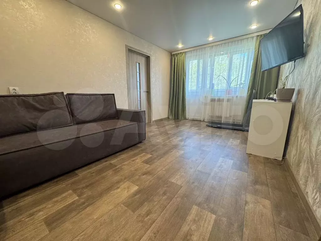 2-к. квартира, 46 м, 5/5 эт. - Фото 0