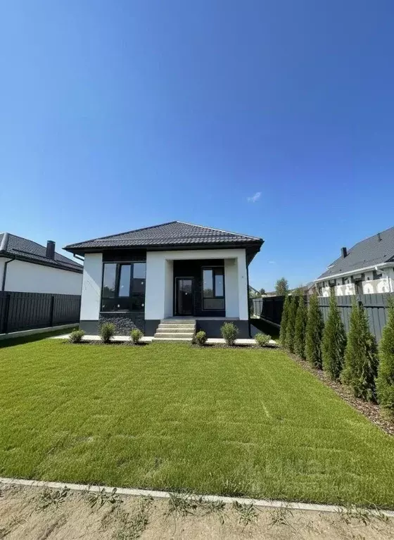 Дом в Краснодарский край, Новороссийск городской округ, Натухаевская ... - Фото 1