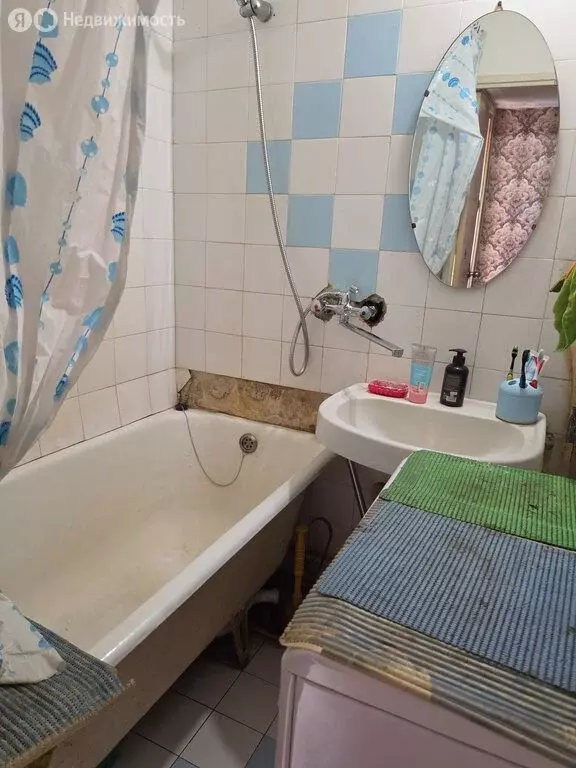 3-комнатная квартира: Санкт-Петербург, Петергофское шоссе, 5к2 (68 м) - Фото 1