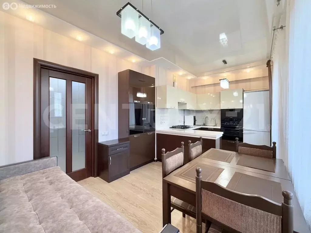 2-комнатная квартира: Чебоксары, улица Семёна Ислюкова, 16 (84.8 м) - Фото 2