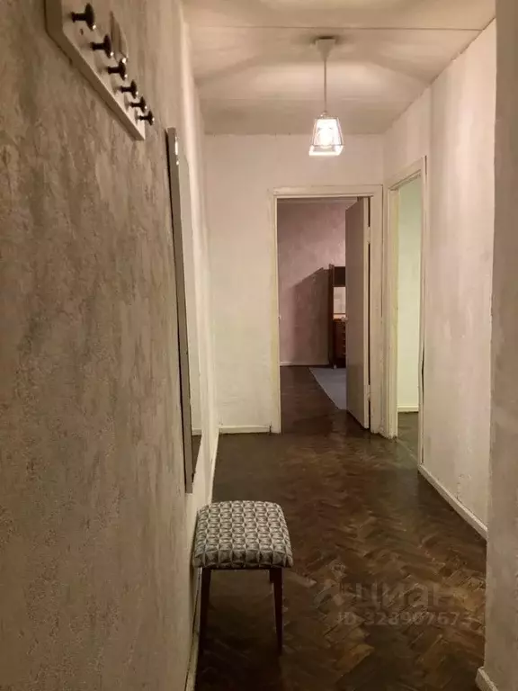 3-к кв. Московская область, Королев Юбилейный мкр, ул. Лесная, 6 (56.0 ... - Фото 1