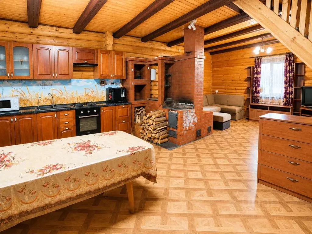 Дом в Псковская область, Псковский муниципальный округ, Середкинская ... - Фото 1