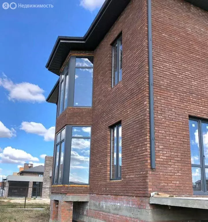 Дом в Аксай, проезд Давыда Ригерта, 6 (323.3 м) - Фото 1
