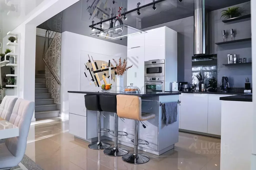 Дом в Ленинградская область, Гатчинский муниципальный округ, Вайя кп ... - Фото 1